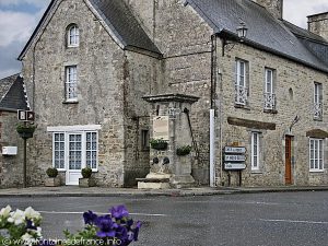 La Fontaine Place de l'Eglise