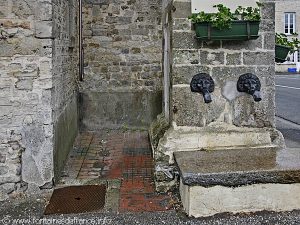 La Fontaine Place de l'Eglise