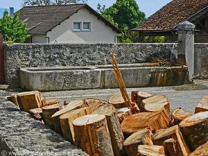 La Fontaine rue de la Charrrière