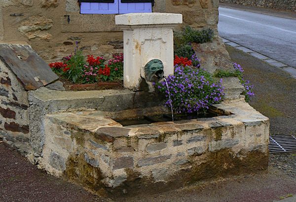 La Fontaine du Bourg