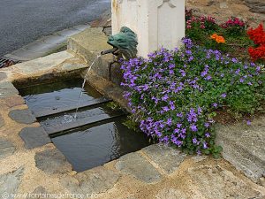 La Fontaine du Bourg