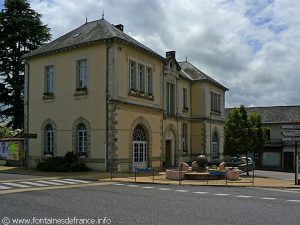 La Fontaine Place du Dr Hugoneau