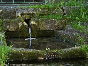 La Fontaine de la Vierge des Prés