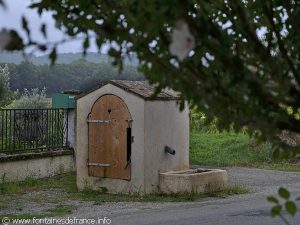 Seconde Fontaine route de Grenade