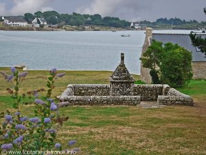 La Fontaine à la Croix