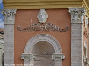 La Fontaine place de la Fontaine