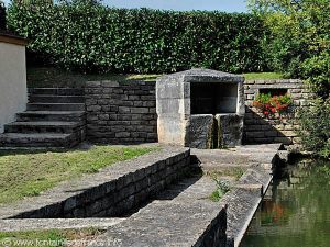 La Fontaine et le Lavoir