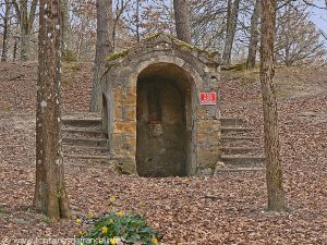 La Fontaine St-Genouph