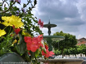 La Fontaine Place de l'Hôtel de Ville