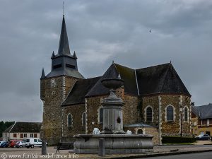 La Fontaine Place de l'Eglise