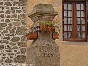 La Fontaine place de l'Eglise