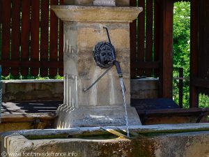 La Fontaine Poirot et le Lavoir