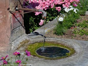 La Fontaine rue Principal
