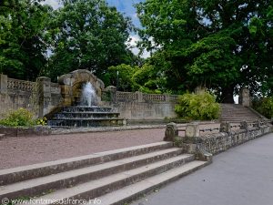 La Fontaine contrebas du Square Boufflers