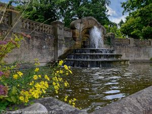La Fontaine contrebas du Square Boufflers
