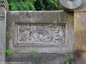 La Fontaine contrebas du Square Boufflers