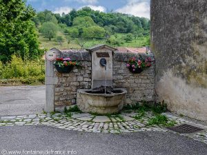 La Fontaine des Ecoles