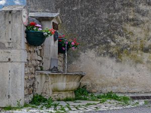 La Fontaine des Ecoles