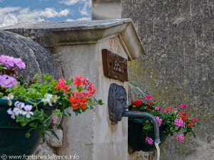 La Fontaine des Ecoles