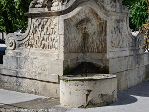La Fontaine au Dragon