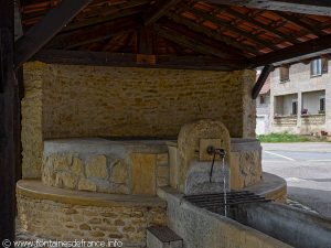 La Fontaine rue du Lavoir