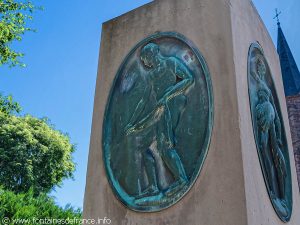 Médaillon de la Pêche