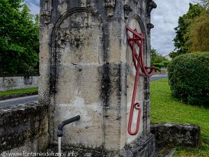 La Fontaine rue Nationale
