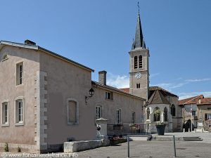 La Fontaine Place de l'Eglise