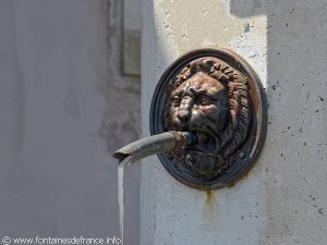La Fontaine Place de l'Eglise