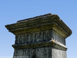 La Fontaine Place de la Fontaine
