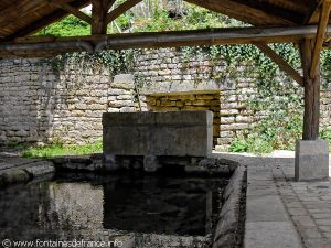 La Fontaine et le Lavoir