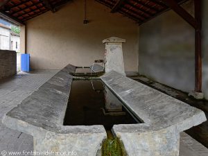La Fontaine et le Lavoir