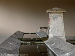 La Fontaine et le Lavoir