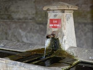 La Fontaine et le Lavoir