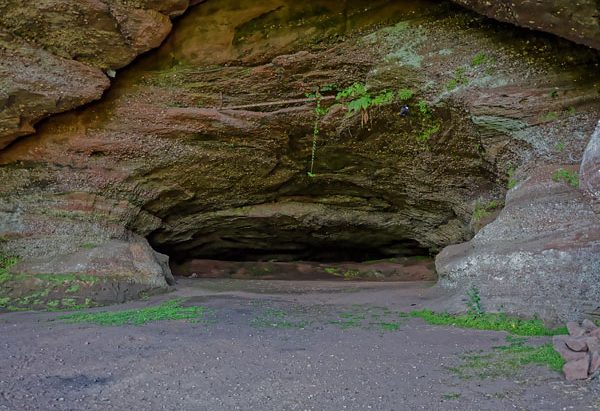 La Source de la Grotte Saint-Léon