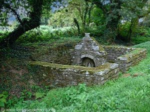 La Fontaine de N-D du Moustoir