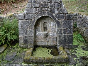Fontaine de la Chapelle N-D des Grâces