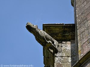 Un animal fantastique de la chapelle N-D de Locmaria