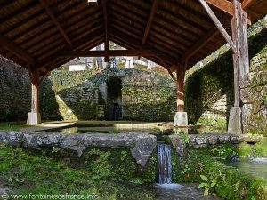 Lavoir et Fontaine de Lugné