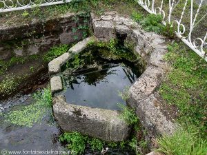 La Fontaine de l'Ancien Presbytère