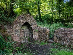 La Fontaine St-Golven