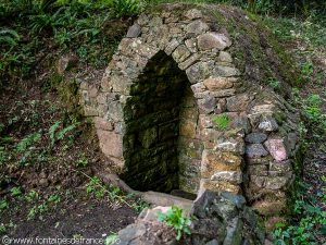 La Fontaine St-Golven