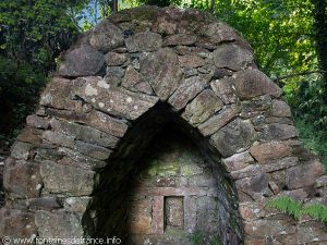 La Fontaine St-Golven