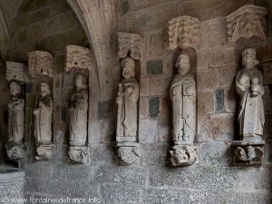 Statues des Apôtres