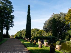 La Fontaine du Miroir des Communs