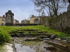 La Source et le Lavoir