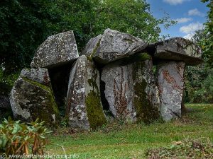 Dolmen (Le lit de St-Jean)