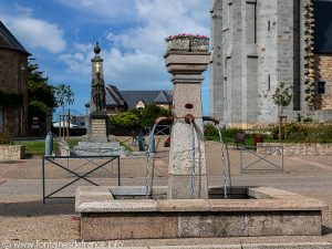 La Fontaine Place du Rocher