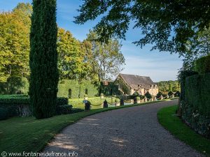 La Fontaine du Lavoir du Manoir d'Eyrignac