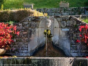 La Fontaine Place du 19 Mars 1962